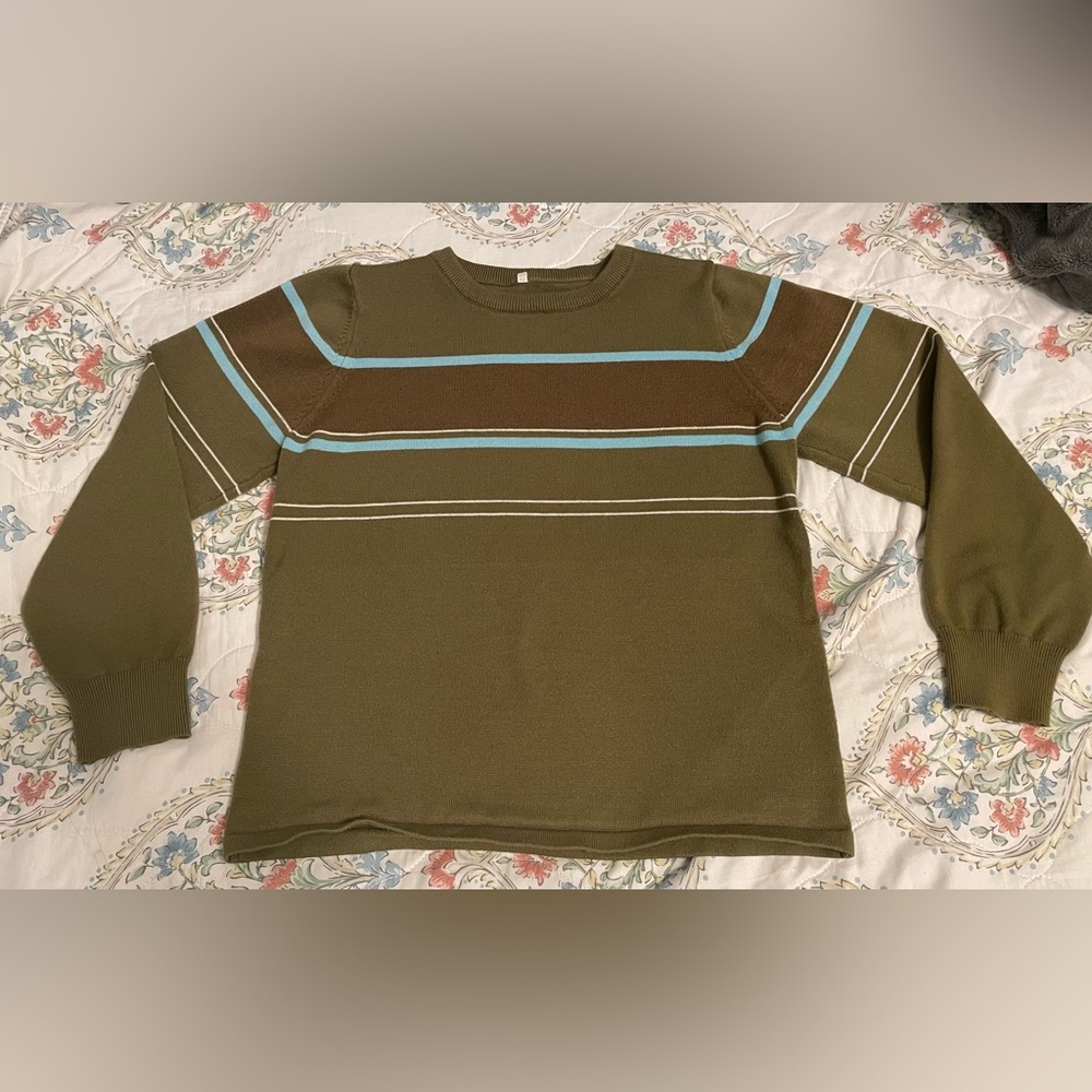 Stripped sweater green